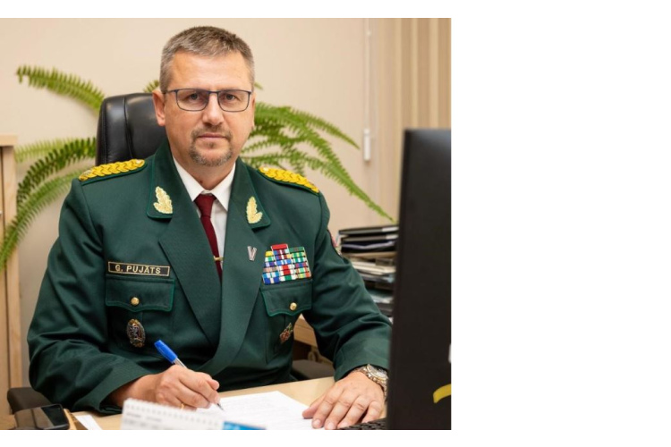 Valsts robežsardzes priekšniekam ģenerālim G.Pujātam uz pieciem gadiem pagarina termiņu amatā