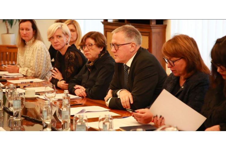 FM piedāvā risinājumu LPS pieteiktajām problēmām ar finansējumu pašvaldību pamatfunkciju veikšanai