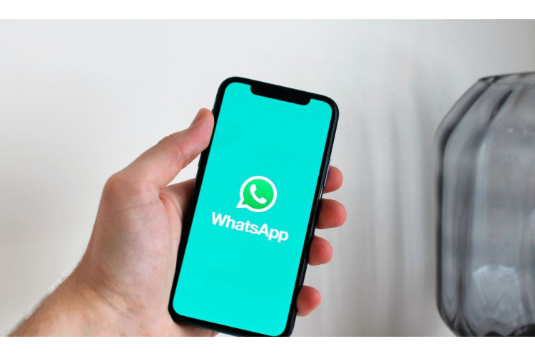 25% iedzīvotāji ir pievienoti piecām “WhatsApp” grupām