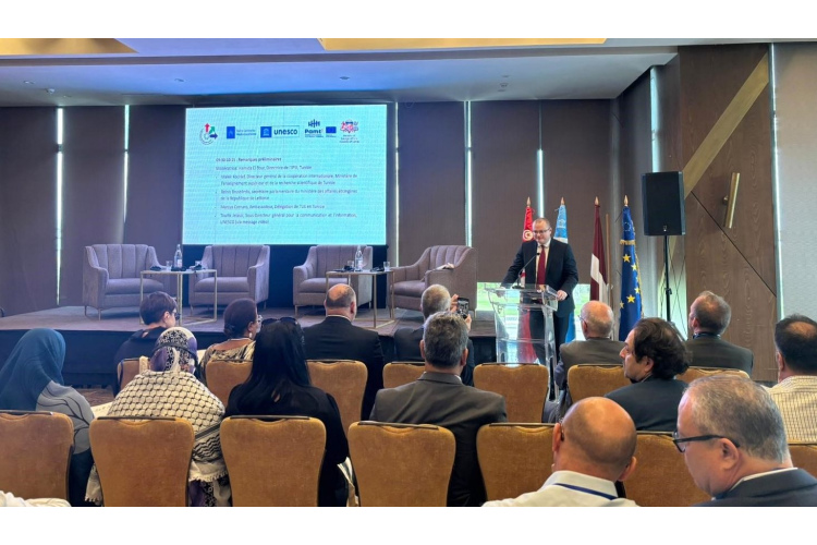 Parlamentārais sekretārs Tunisijā atklāj starptautisko konferenci par mediju lomu un dezinformāciju
