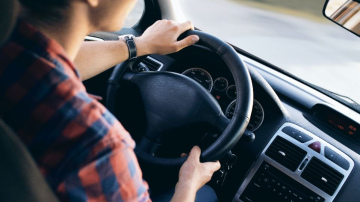 Pašsaprotamas rūpes vai pienākums? Teju 88 000 autovadītāju nav derīgas medicīniskās izziņas