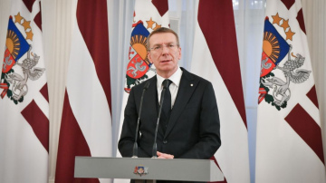 Valsts prezidenta Edgara Rinkēviča uzruna augstāko Latvijas valsts apbalvojumu...