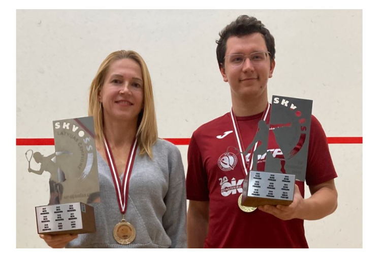 Latvijas čempioni skvošā – Jānis Plūme un Baiba Lulle