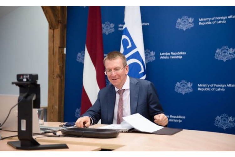 Valsts prezidents Saeimai iesniedz likumdošanas iniciatīvu par drošu vidi skolā