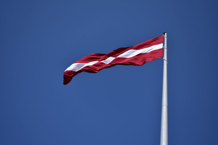 60% Latvijas iedzīvotāju ir svarīga vietējo ražotāju atbalstīšana, sievietes savā izvēlē ir patriotiskākas