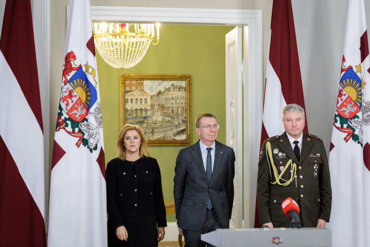 FOTO/VIDEO: Valsts prezidenta Edgara Rinkēviča tikšanās ar Ministru prezidenti Eviku Siliņu