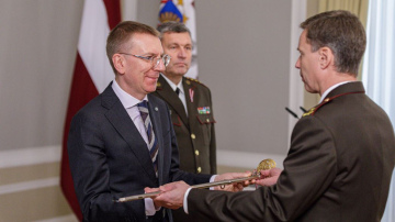 FOTO/VIDEO: Brigādes ģenerāļa dienesta pakāpes pasniegšanas ceremonija pulkvedim Kasparam Pudānam