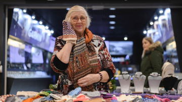 Šodien t/c “Domina Shopping” atvērts plašākais amatnieku un labdarības Ziemassvētku tirdziņš