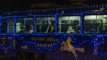 Ziemassvētkos sabiedriskais transports kursēs pēc brīvdienu grafika