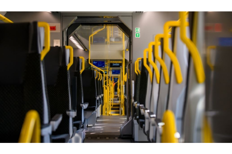 Pirmajā dienā pasažierus pārvadās trīs jaunie elektrovilcieni