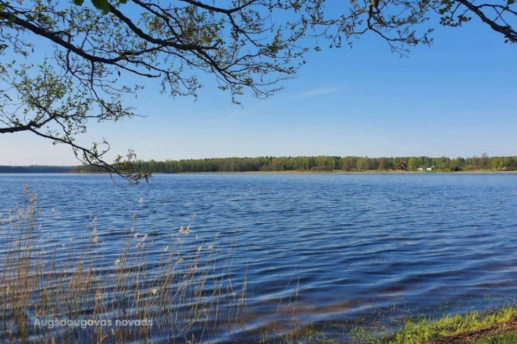 Ceļā uz mazāku fosilā kurināmā izmantošanu; Kā COP28 lēmumi turpmāk ietekmēs Latvijas tautsaimniecības attīstību?