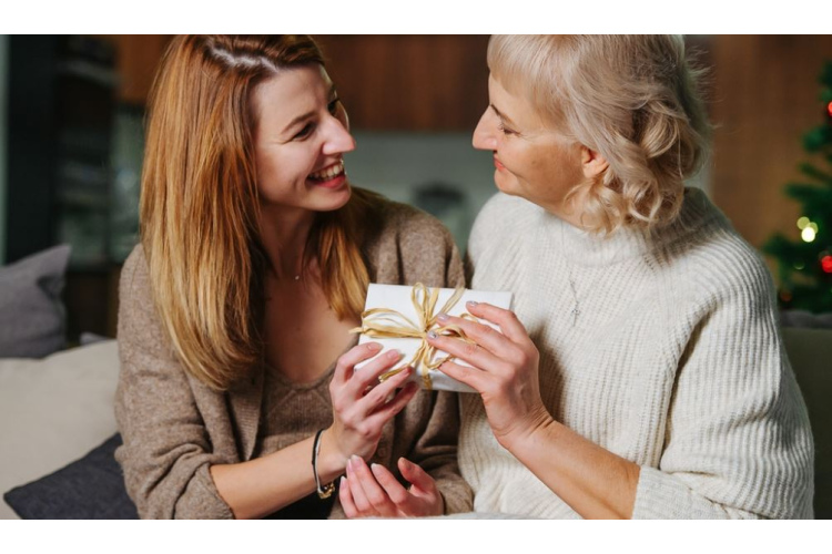 Mēness aptieka: Dāvināt veselībai noderīgo ir populāri
