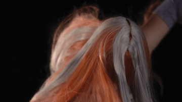 Jettes Loonas Hermanis performance “Endling” izstāžu zālē “Rīgas mākslas telpa”