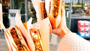 Salīdzināti Baltijas autobraucēju ēšanas paradumi – Latvija kļuvusi par Baltijas hotdogu lielvalsti