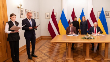 K. Kariņš un D. Kuleba paraksta Latvijas un Ukrainas līgumu par tehnisko un finansiālo sadarbību