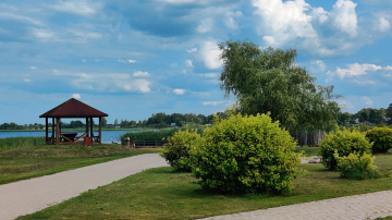 Šūpoles strēlnieku piemiņai, kuģis – rotaļu laukums un atpūtas parks jauniešiem