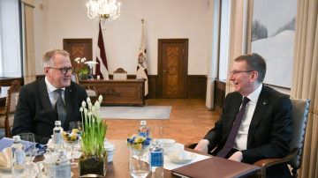 Valsts prezidents ar finanšu ministru pārrunā līdzšinējo pašvaldību finanšu izlīdzināšanas sistēmu