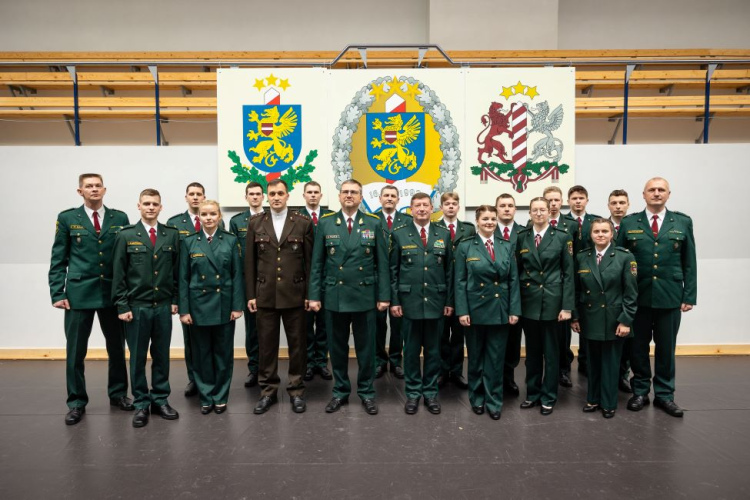 Valsts robežsardzes koledžā aizvada izlaidumu