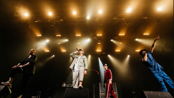 Rīgā ar lielkoncertu uzstāsies populāra hiphopa grupa “Kasta”