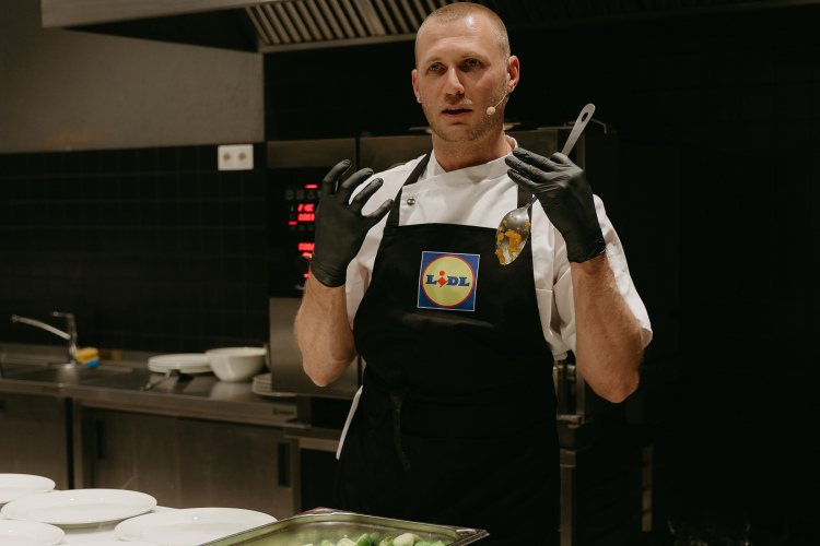 “Lidl” atklāj recepšu portālu globāliem garšu ceļojumiem