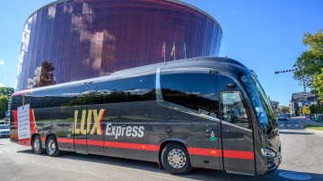“Lux Express” uzsāk biļešu tirdzniecību pasažieru komercpārvadājumu reģionālās nozīmes maršrutam Liepāja–Rīga–Daugavpils