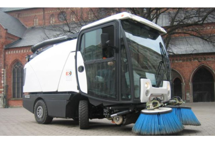 Aprīļa sākumā “Eco Baltia vide” noslēgs 1. un 2.kategorijas ceļu tīrīšanu Rīgā pēc ziemas sezonas
