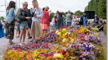 Sākas pieteikšanās 22. starptautiskajam ziedu paklāju festivālam