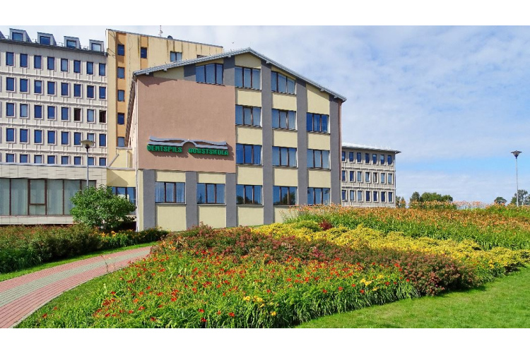 Tiešsaistes pasākums “Mūsdienīgas tulkošanas studijas Ventspils Augstskolā”