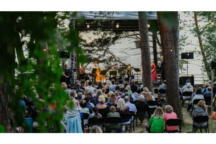 “ELVI” aicina uz Bērnu svētkiem Zvejniekciemā!