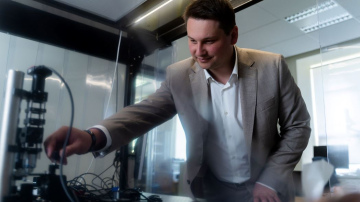 RTU attīsta jaunu pētniecības virzienu – nanofotoniku –, kas ir pamats mūsdienu un nākotnes sakaru tehnoloģijām