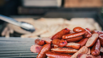 Skanstē aicina Lidl-līgot ar  ziedu vainagiem un grilētiem gardumiem
