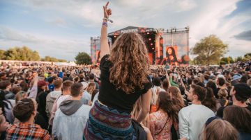 Šīs vasaras ceļvedis vēl ilgtspējīgākiem festivāliem – ko apmeklēt šogad?