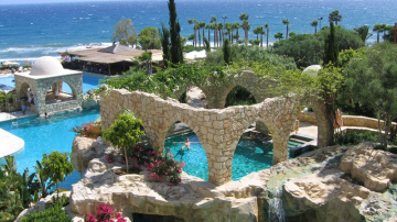 Ārvalstu ceļojumos Latvijas iedzīvotāji 2023. gadā iztērējuši 1,11 miljardus eiro