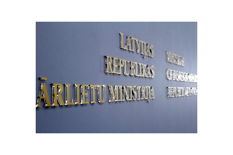 Baltijas valstu ārlietu ministru aicinājums G7 valstīm: Krievijas iesaldētie līdzekļi jāizmanto Ukrainas atjaunošanai