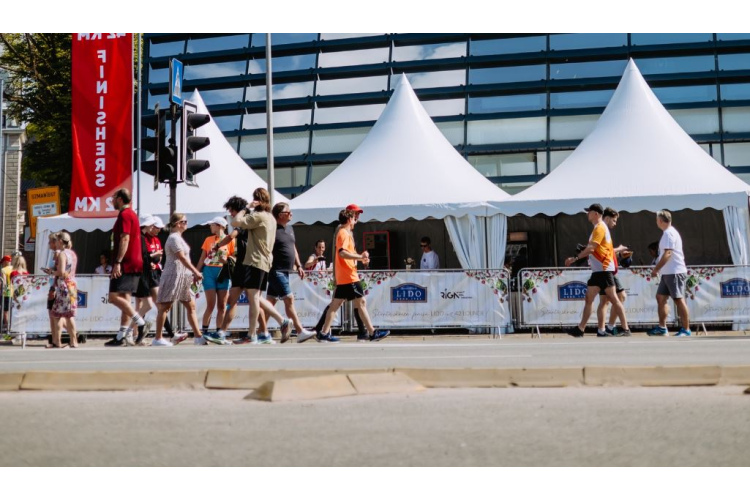LIDO iestājās par sporta popularizēšanu sabiedrībā: šogad uzņēmums atbalstīja Rimi Riga maratonu un citus lielus sporta