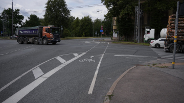 Trīs maršrutos Rīgā ierīkotas jaunas velojoslas