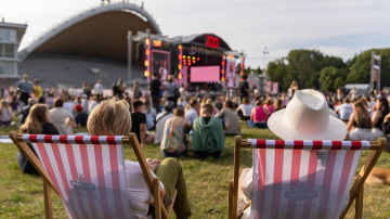 Lietuvas mūzikas festivālā “Jauns kā Viļņa” uzstāsies britu dziedātāja Rita Ora