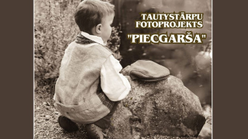 Daugavpilī būs skatāma tautastērpu fotogrāfiju izstāde “Piecgarša”
