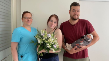 Vidzemes slimnīcā sagaidīts šī gada 400. bērniņš – puisītis Kārlis