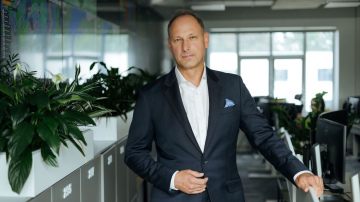 “Tele2” investīcijas otrajā ceturksnī palielinājušās par 11,2 %; klientu skaita pieaugums veicina apgrozījuma kāpumu