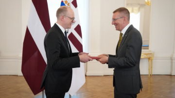 Akreditācijas vēstuļu pasniegšana Latvijas Republikas ārkārtējiem un pilnvarotajiem vēstniekiem