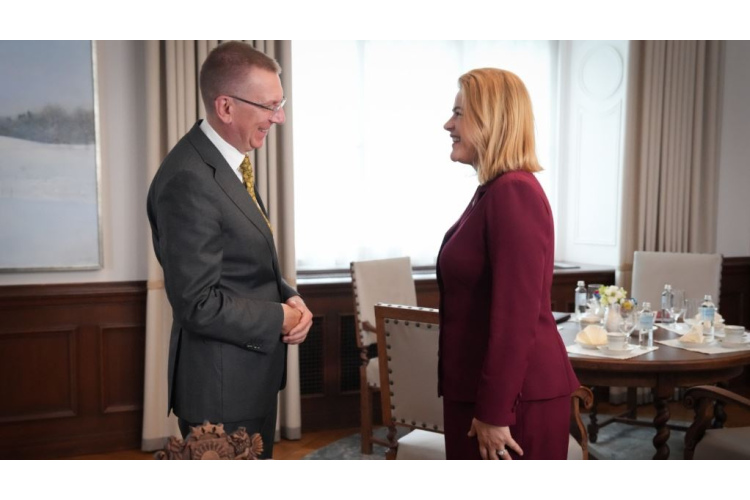 Valsts prezidenta Edgara Rinkēviča un Ministru prezidentes Evikas Siliņas tikšanās un preses konference