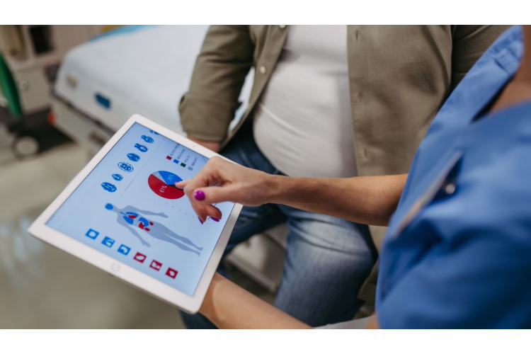 Diabēta pacientiem Latvijā pieejams jauns rīks glikozes līmeņa uzraudzībai