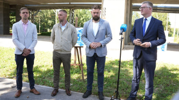 Rīgā būvēs mobilitātes punktus pie deviņām dzelzceļa stacijām
