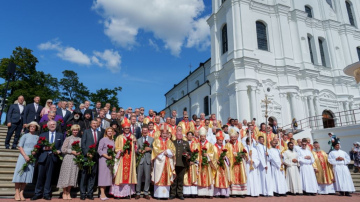 Valsts prezidenta Edgara Rinkēviča dalība Vissvētākās Jaunavas Marijas debesīs uzņemšanas svētku Svētajā Misē