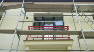 Vai ēkas renovācija var palielināt dzīvokļa vērtību? Skaidro eksperts