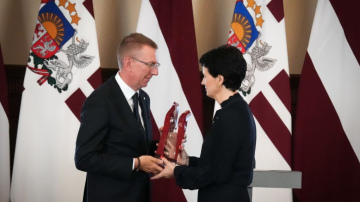 Valsts prezidenta Edgara Rinkēviča uzruna Valstiskuma balvas pasniegšanas ceremonijā Rīgas pilī