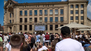 Rīgas pašvaldība aicina uz olimpiskās kvalifikācijas turnīra hokejā tiešraidēm Doma laukumā