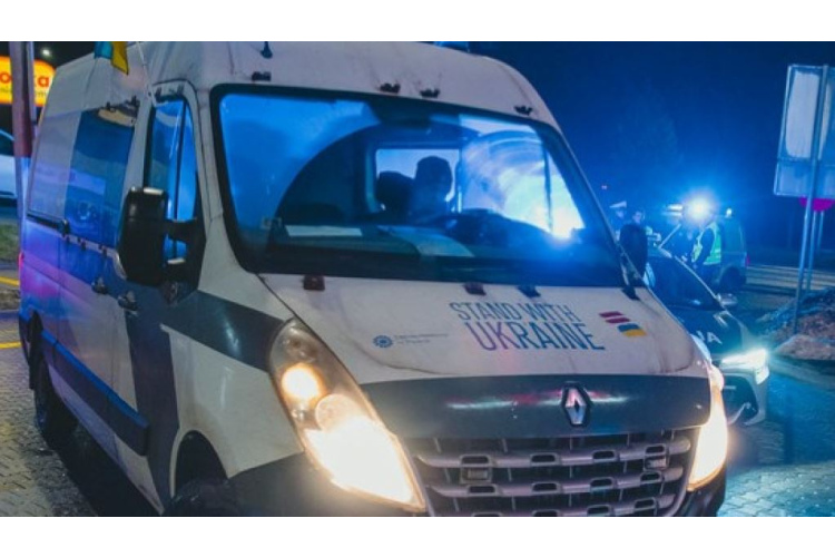 Valsts policija nodos Ukrainai 30 transportlīdzekļus