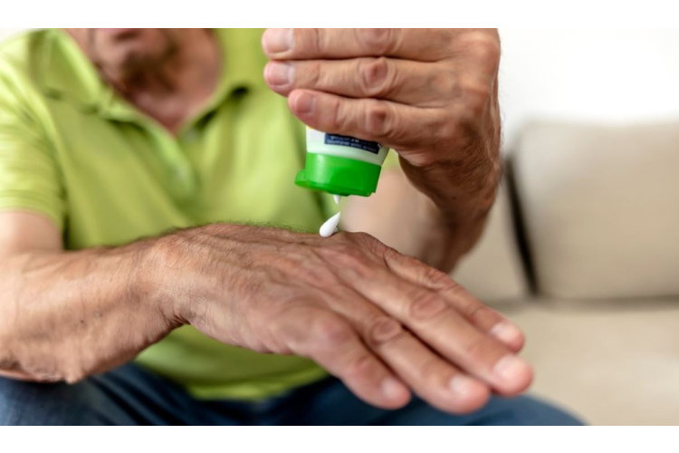 Farmaceita atbildes četriem šovasar biežāk uzdotajiem jautājumiem  par ādas kopšanu